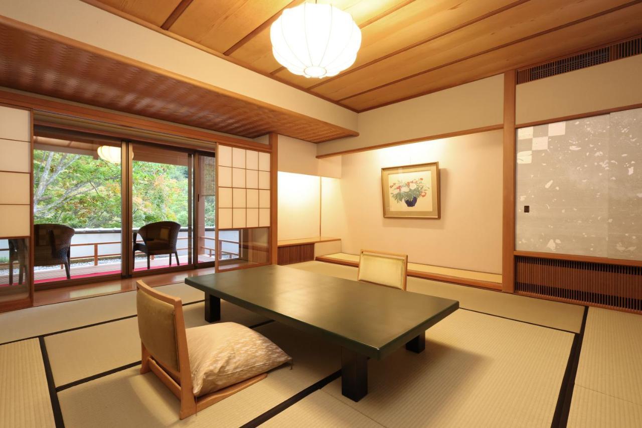 Hotel Fujiiso (Adults Only) Takayama  Esterno foto