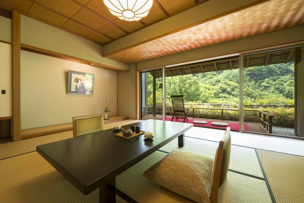 Hotel Fujiiso (Adults Only) Takayama  Esterno foto