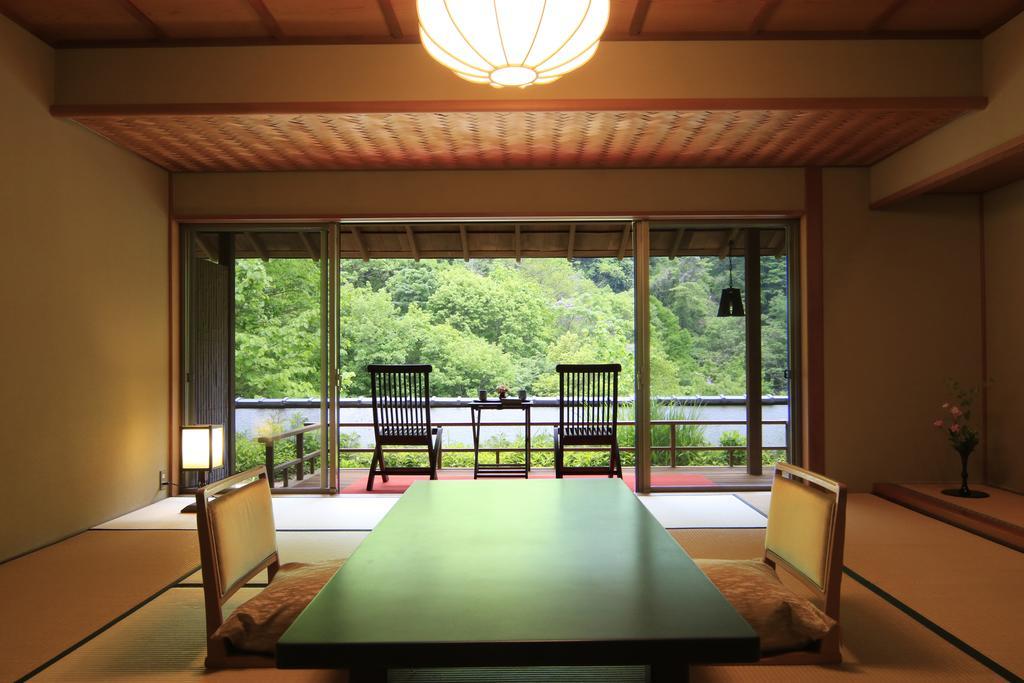 Hotel Fujiiso (Adults Only) Takayama  Esterno foto