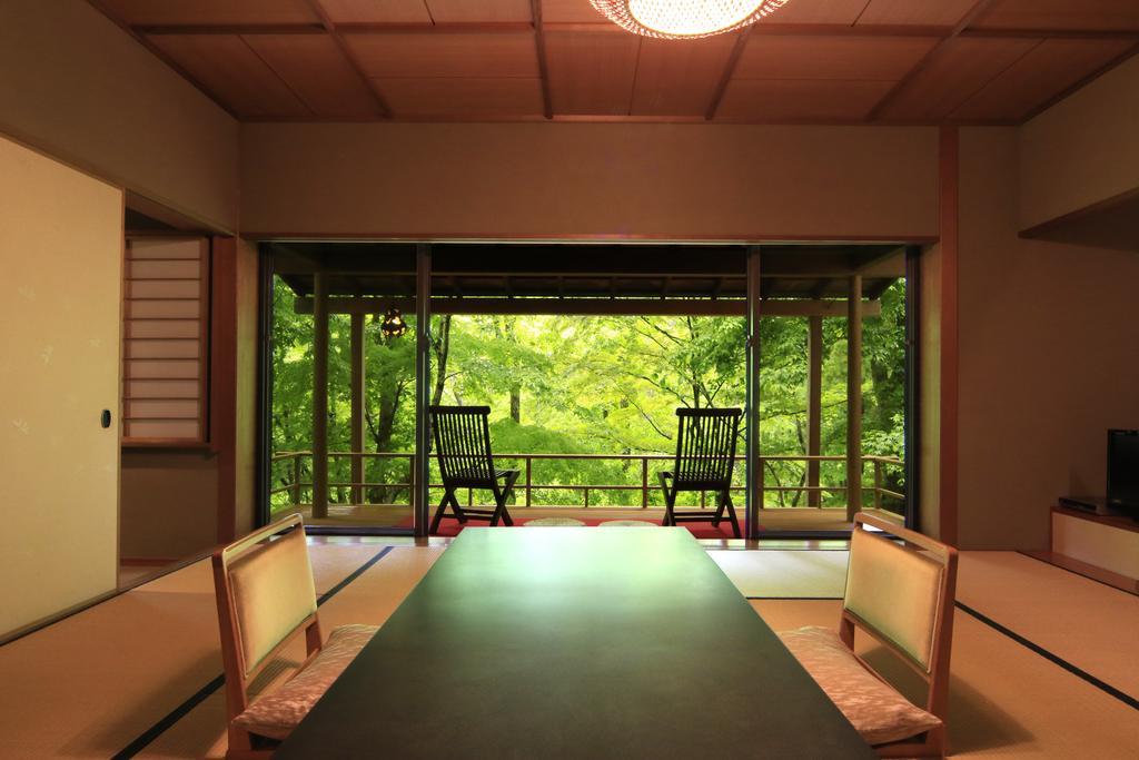 Hotel Fujiiso (Adults Only) Takayama  Esterno foto