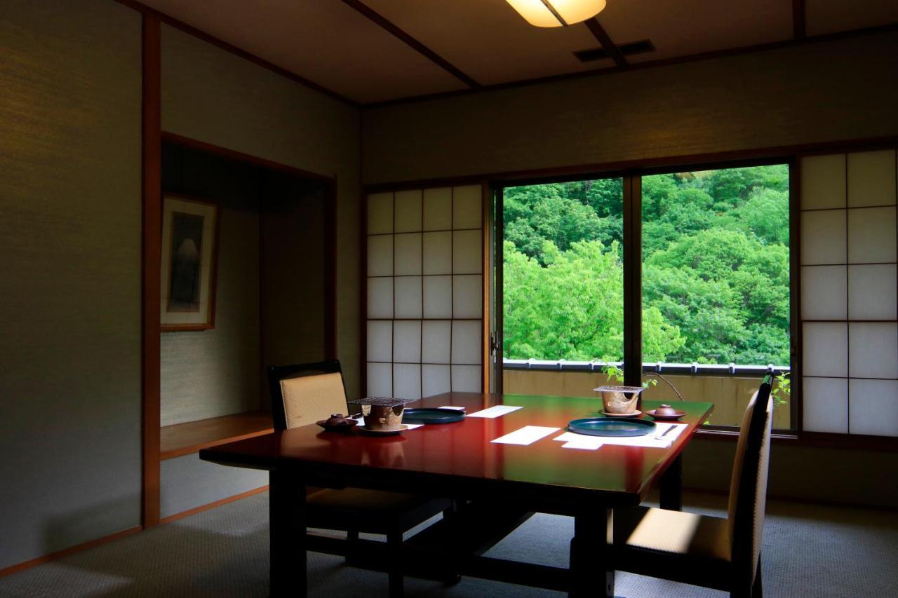 Hotel Fujiiso (Adults Only) Takayama  Esterno foto